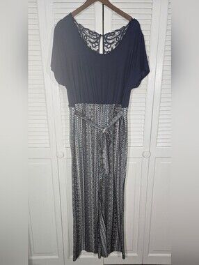 Just Be Short Sleeve Wide Legged 2 In 1 Navy Top Geometric Bottom Jumpsuit Sz 2x